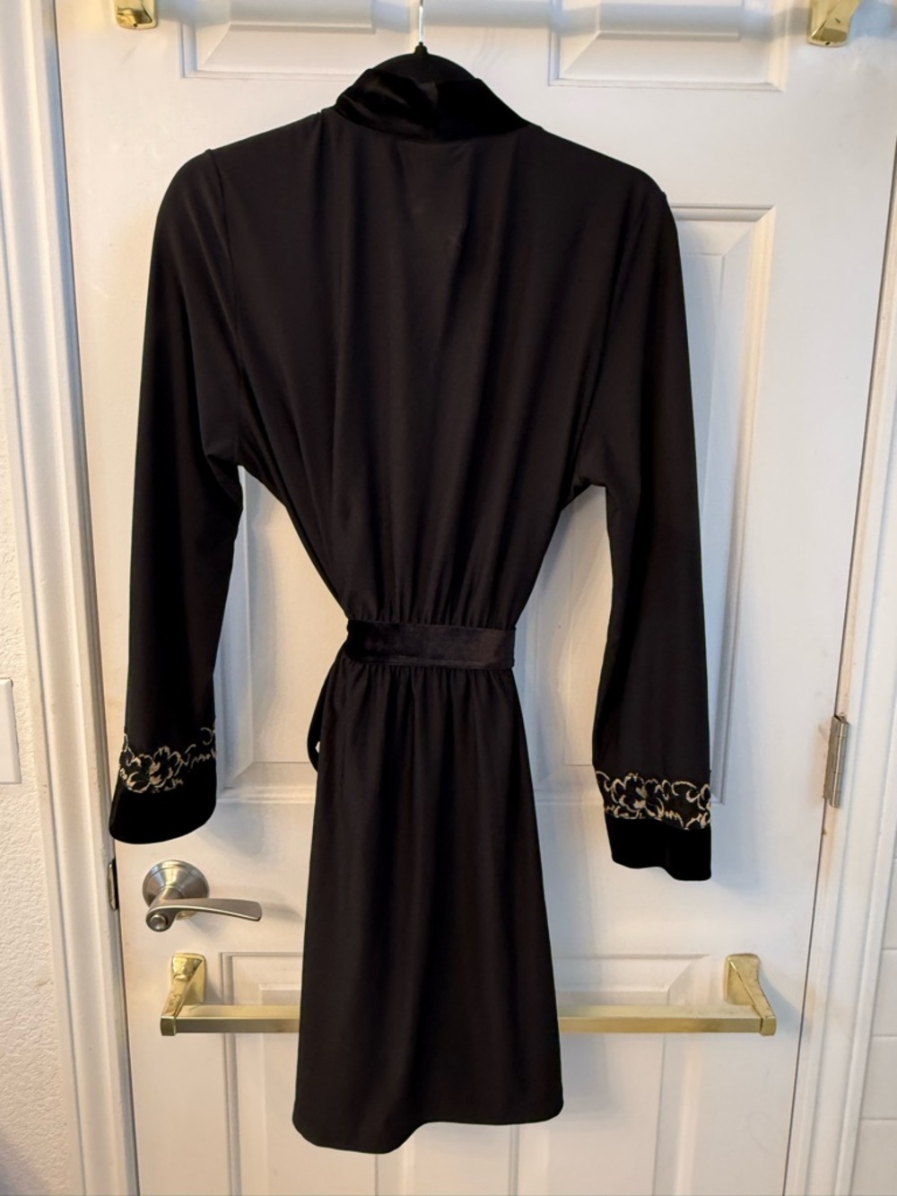 Thalia Sodi Black Robe with Gold Embroidered Accents - Picture 2 of 2